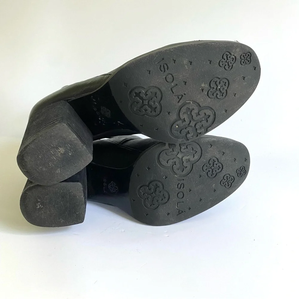 Isola Larkin Leather Cutout Ankle Booties Block Heel Cross Strap Black Size‎ 7.5